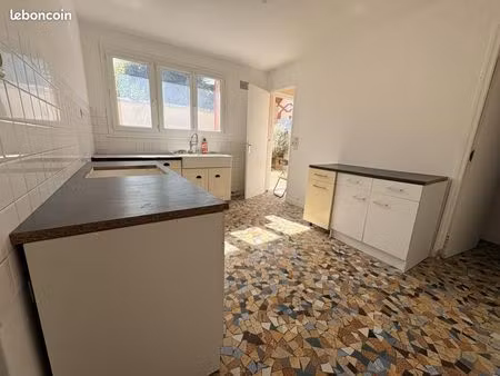 maison 3 pièces 80 m²