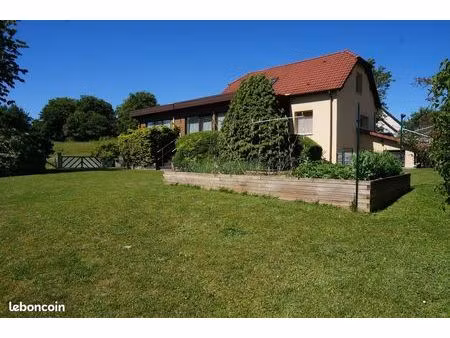 maison de 8 pièces
