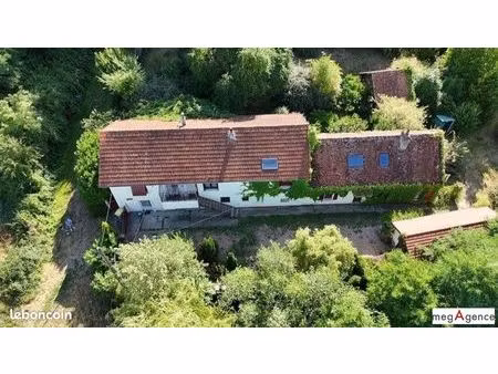 propriété 7 pièces 254 m²