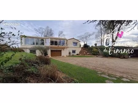 propriété 9 pièces 309 m²