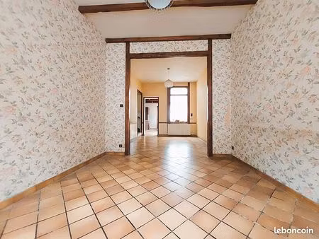 maison 4 pièces 77 m²