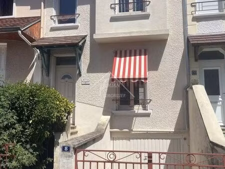 maison 5 pièces 94 m²