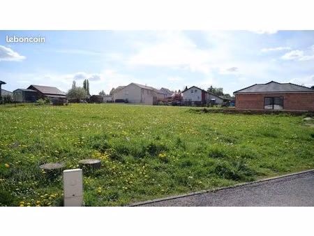 ventre d'un terrain à bâtir à baudricourt (88500)
