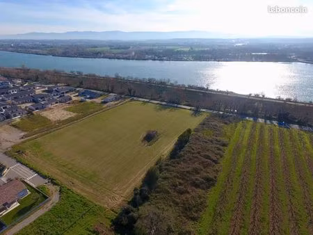 terrain 250 m² charmes sur rhone