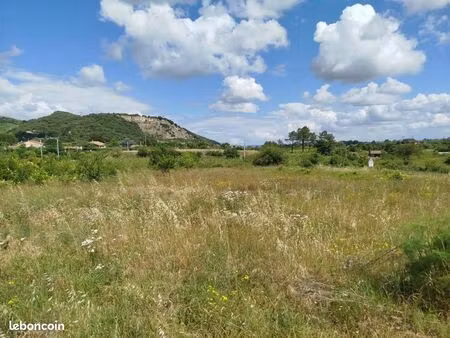 terrain 325 m² cornas
