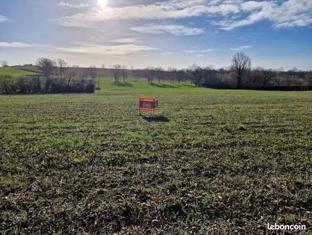 terrain 1 800 m² saint cirq