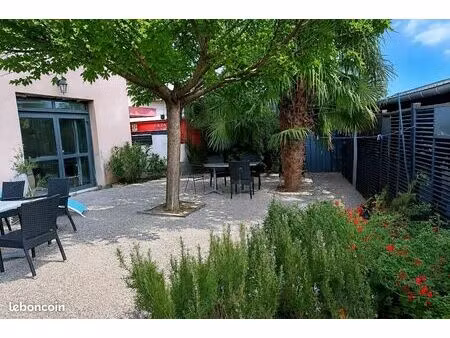 ensemble immobilier commerce + habitation – albi