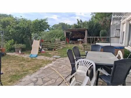 maison en bord de seine plus deux appartements