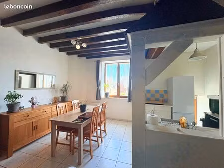 à louer – charmant f2 duplex de 65 m² à appoigny (7 min d’auxerre)