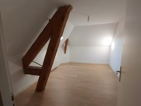 à louer – bel appartement spacieux en duplex de 92 m² ?