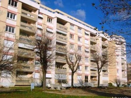 t2 45 m² - stationnements - ecully