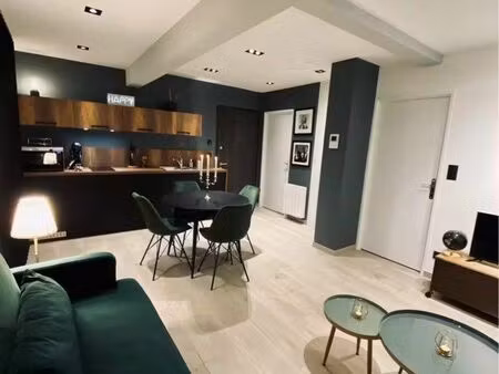beau f2 meyzieu centre meublé