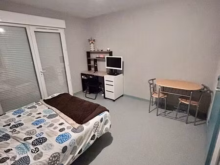 studio meublé