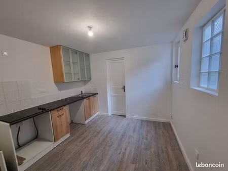 studio 1 pièce 35 m²