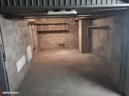 garage sécurisé centre ville copro privée