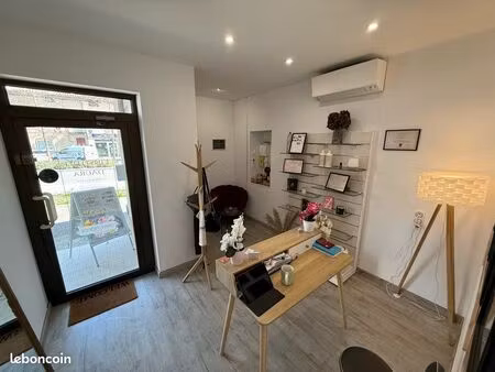 local commercial