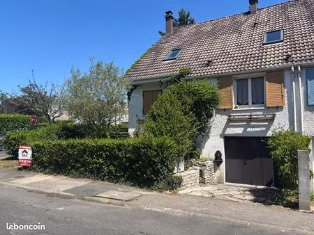 maison 6 pièces 132 m²