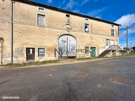 maison 4 pièces 140 m²