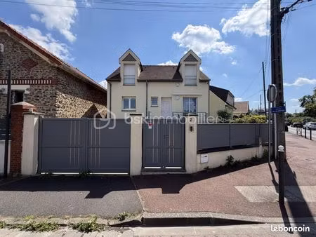 maison 5 pièces 90 m²