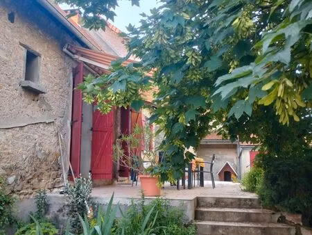 vends maison saint germain des fossés