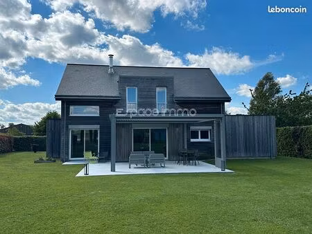 villa 6 pièces 164 m²
