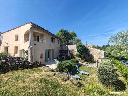 maison à forcalquier