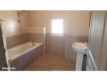 maison de village 110 m² – 2 chambres + mezzanine – simandre-sur-suran