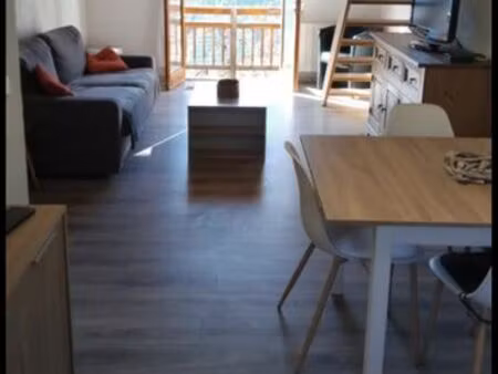 maison mitoyenne de 110m2+50m2 jardin