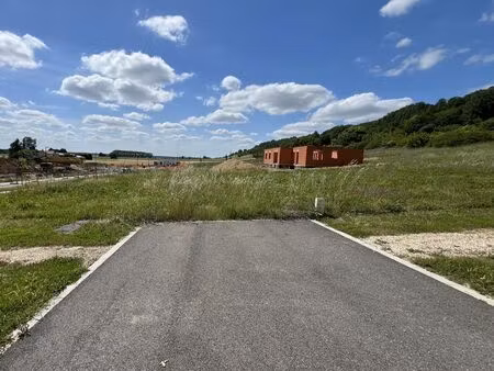 terrain 707 m² reyniès