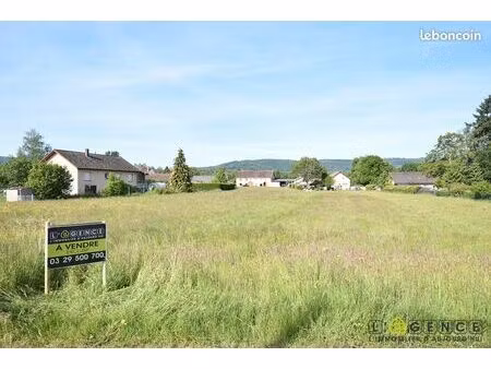 terrain 1200 m² anould