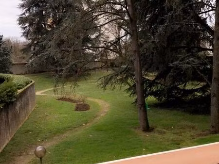 t2 location meublée caluire vernay