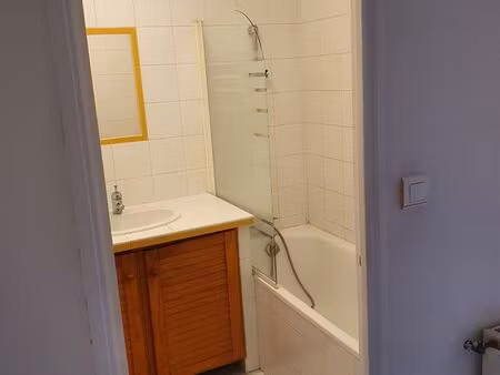 appartement t2 rez de chausse villa proche leclerc carpentras & piste cyclable