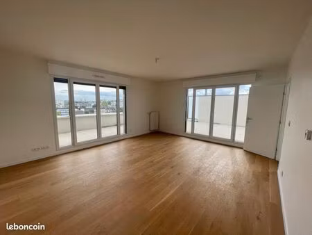 duplex 5 pièces 141 m²