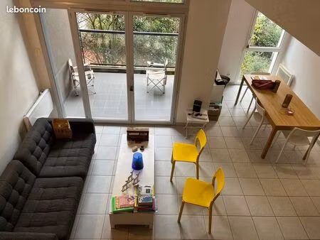 superbe duplex meublé tassin mairie avec garage double