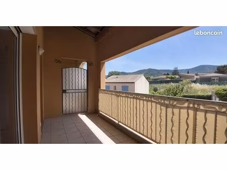 appartement t3 63 m² au 1er et dernier étage. terrasse. garage
