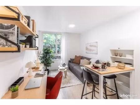 chambre 1 pièce 15 m²