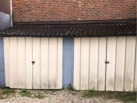 box/garage