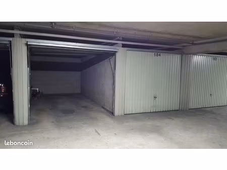 location d' un box de 15m2