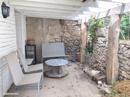 maison de bourg + grange 60m2
