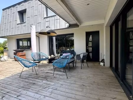 propriété 10 pièces 305 m²