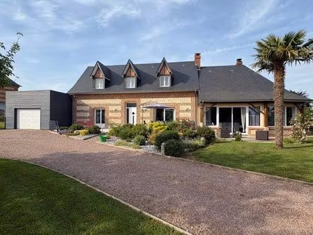 maison de 4 pièces 228m2