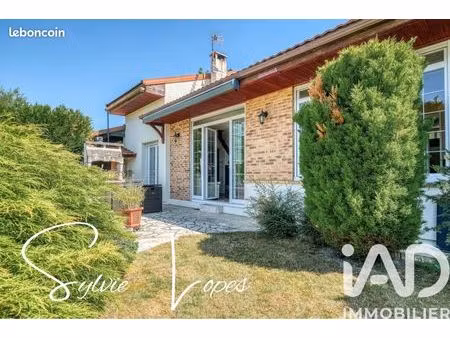 maison 6 pièces 112 m²