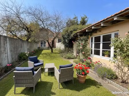 maison 6 pièces 176 m²