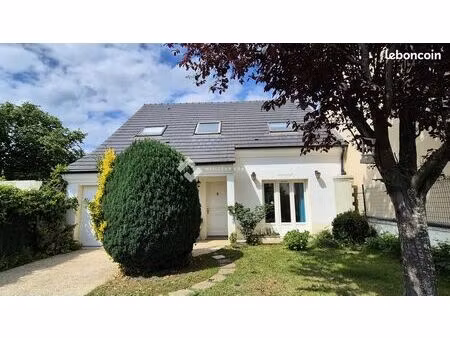 maison 6 pièces 130 m²