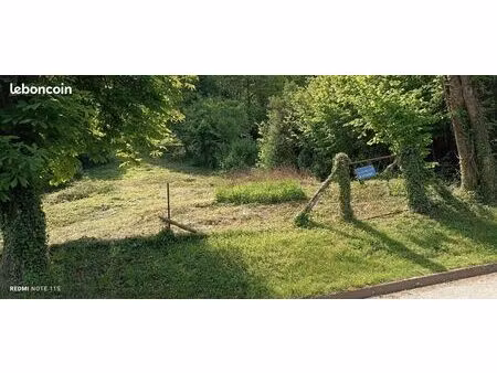 terrain de 1236m2