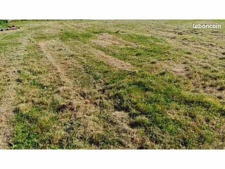 terrain 1 201 m² erondelle