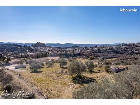 terrain 2 400 m² forcalquier