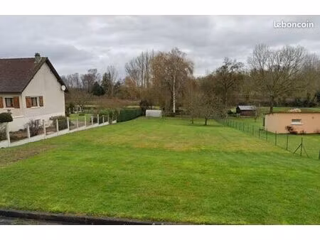 terrain 1 055 m² hangest sur somme