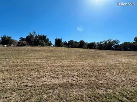 terrain 521 m² roquebrune sur argens