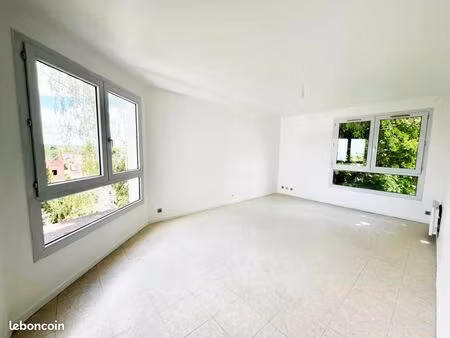 appartement 4 pièces 80 m²